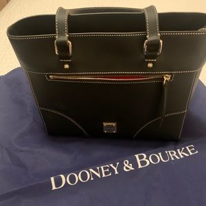 Dooney and Bourke Shoulder Bag